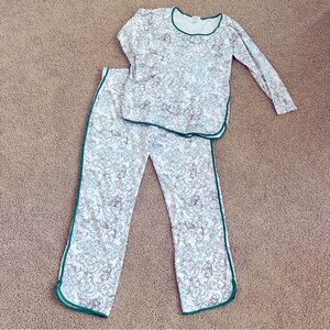 Lake Pima Cotton Christmas Pajama Set “Tangled Lights”